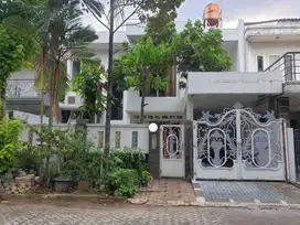 Rumah 2 lantai dijual di Taman villa baru Pekayon jaya Bekasi Selatan