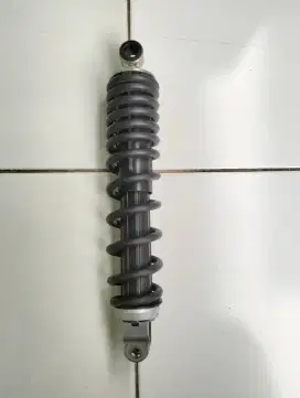 Shockbreaker belakang Ori honda Beat Street 2019