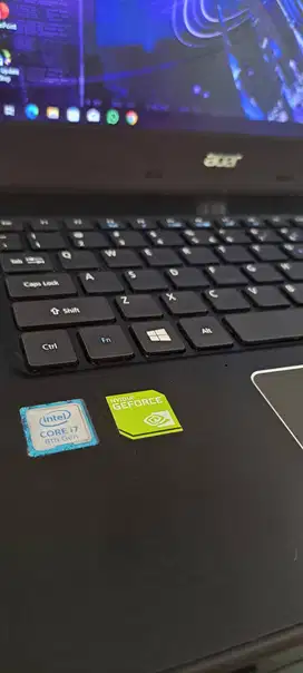 Laptop Gaming Acer P249 core i7 gen 8 dual VGA Nvidia MX150 2gb DDR5