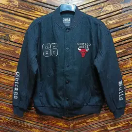 Jaket Varsity wol NBA CHICAGO BULLS 66 vintage bagus mulus size XL