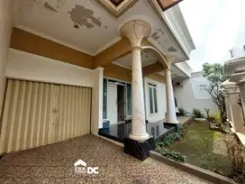 Rumah Bagus Ada Space Belakang Dekat Bandara Puri Anjasmoro