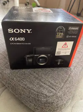 SONY Alpha 6400 Kit 16-50mm, F3,5 -5,6 OSS [Black]