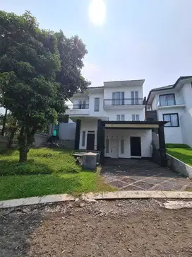 DISEWA RUMAH MEWAH DI BUKIT GOLF HIJAU BGH, SENTUL CITY SSR535 A2