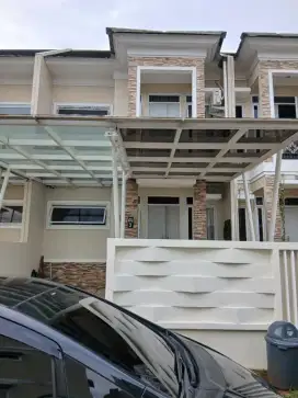 Di over kredit rumah tingkat di BCC kota Bogor