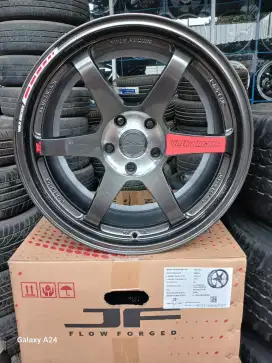 Rays te37 ring 18 lebar 8,5 pcd 5x114,3 ET 38 crv hrv camry 4pcs