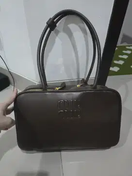 Tas kulit Miu Miu