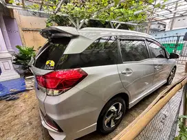 Mobilio Rs matic 2016