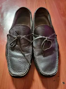 Preloved sepatu pedro