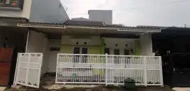 DIKONTRAKKAN RUMAH 10 MENIT DARI  UIN, UB, UNISMA, UMM