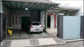 RUMAH MEWAH DI PONDOK KELAPA