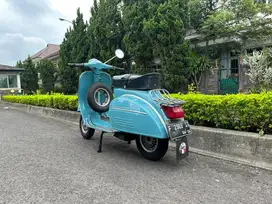 Jual Vespa Super 1973 (Astuti)
