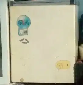 Jual freezer merek GEA