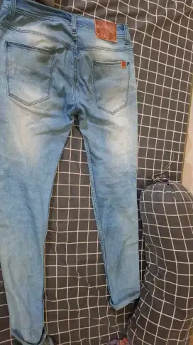 celana jeans size 34 L