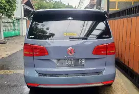 Vw touran 2011 AT