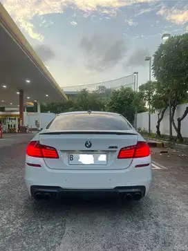 BMW M5 2012 Bensin