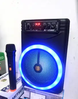 Speaker karaoke dengan Mic cas ulang