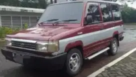 Toyota Kijang Rover 1993