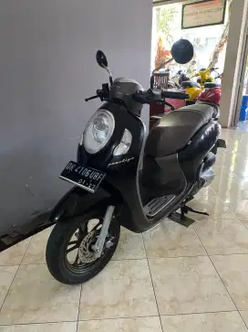 DP 2 JT / BUNGA MENURUN 2%/ HONDA SCOOPY PRESTIGE TAHUN 2022