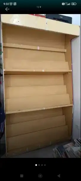 Rak buku bahan kayu dan mdf