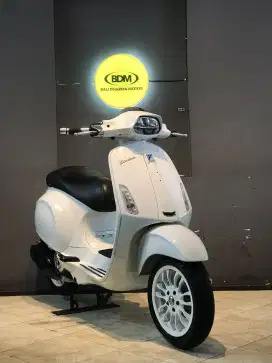 DP 4,5 JT/ BUNGA MENURUN 2%/ PIAGGIO VESPA SPRINT TAHUN 2019