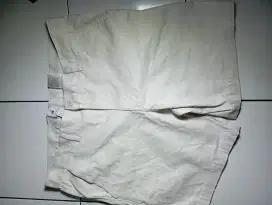 h n m size 34, LP: 45cm,kondisi baru,jual 100k