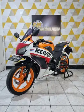 Cbr 150 R th 2015