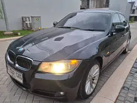 BMW 3201 E90 Lci idrive