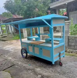 Gerobak roti bakar x martabak / gorengan / nasi goreng