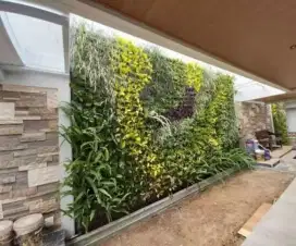 Taman vertikal garden asri bergaransi