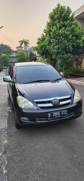 Innova 2005 Tgn 1