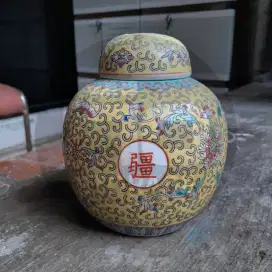 GUCI ANTIK CINA