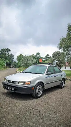 Toyota Corolla 1997 Bensin