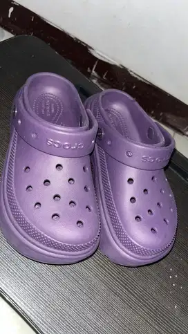 Crocs stomp unisex clog dark iris ORI