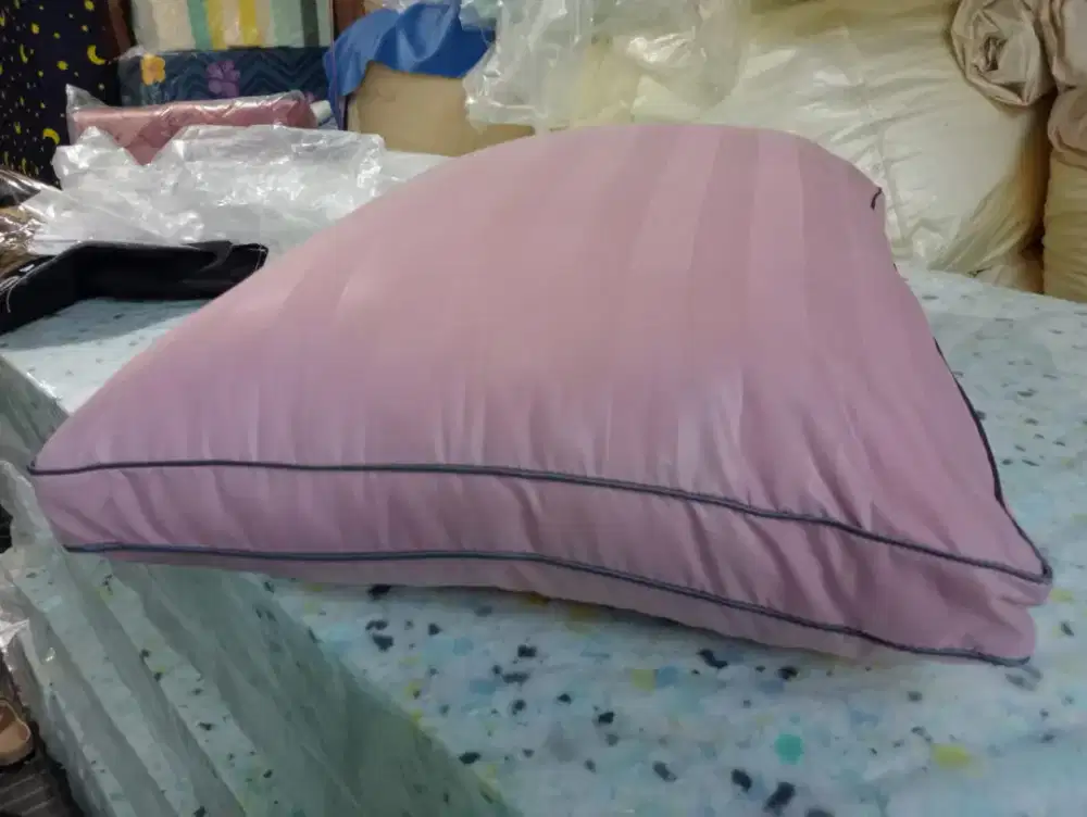 Bantal Nanofiber king 50x705cm