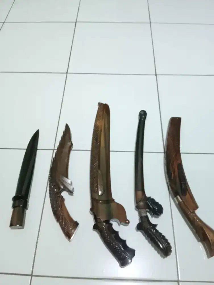 Golok sumatera dan pisau