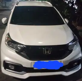 Honda Mobilio RS CVT putih 2019 PMK