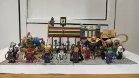 Lego Superhero, Villain & Brick Store (Bekas)