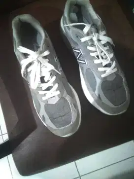 Sepatu new balance
