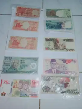 Di jual uang kuno