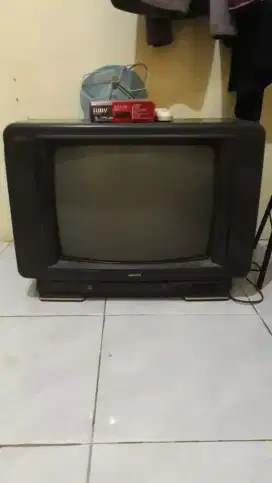 Tv tabung + STB
