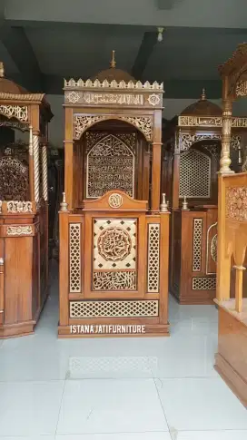 Mimbar masjid khutbah