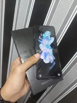 Samsung Z FLiP 4 5G Ram 8/256GB muLus no minus Fullset original