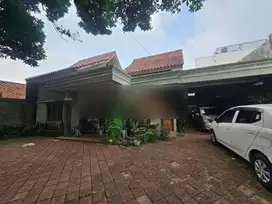 Rumah Krukut Hanya 5 menit Menuju Pintu Tol Harga Terbaik