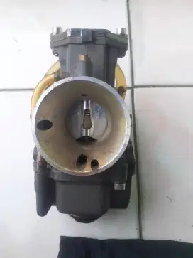 Karburator pwk 28. Normal