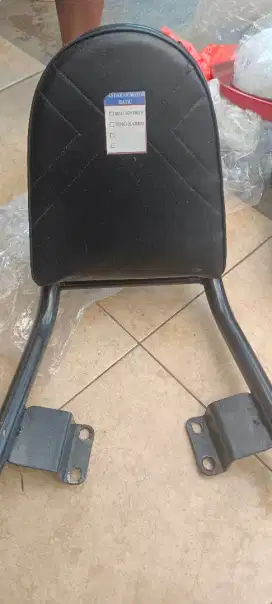Sandaran motor mio fino
