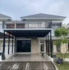 Mezzanine outdoor . Kanopi balkon . Kanopi roftoop lantai 2