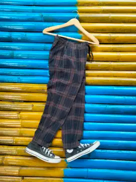 Celana Tartan TopValu