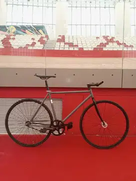 Fixie , free wheels