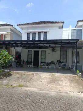 Di Jual rumah cantik dengan perabot