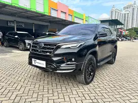 Toyota Fortuner 2.8 DIESEL VRZ GR Sport 2024 Kick Sensor km20ran ANTIK
